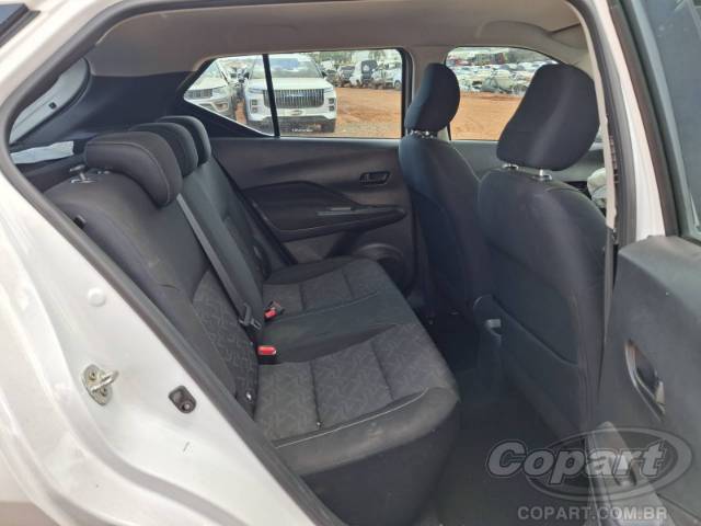 2025 NISSAN Kicks Play 