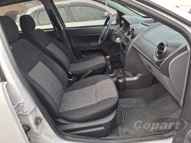 2012 FORD FIESTA 