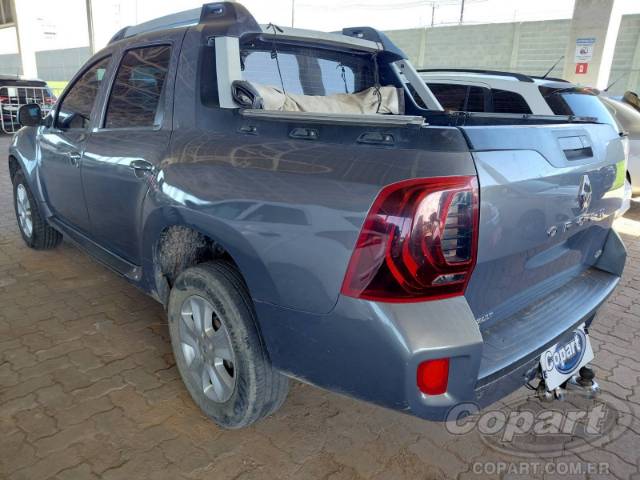 2019 RENAULT DUSTER OROCH 