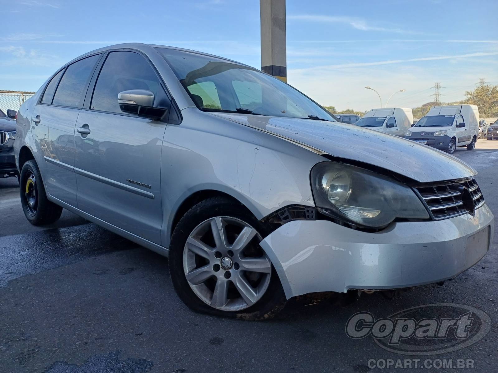 Veículo VW - VolksWagen POLO SEDAN VOLKSWAGEN POLO SEDAN 2013 Conservado 2013 em leilão
