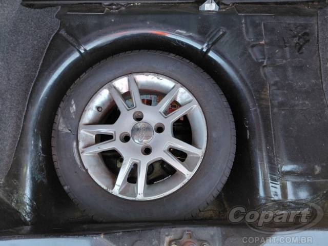 2009 FORD FIESTA 