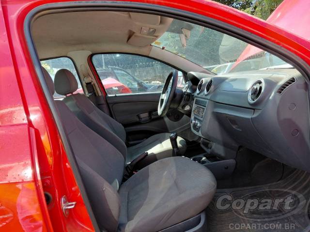 2010 VOLKSWAGEN GOL 