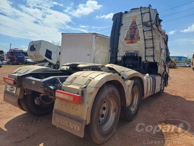 2025 VOLVO FH 