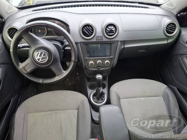 2011 VOLKSWAGEN VOYAGE 
