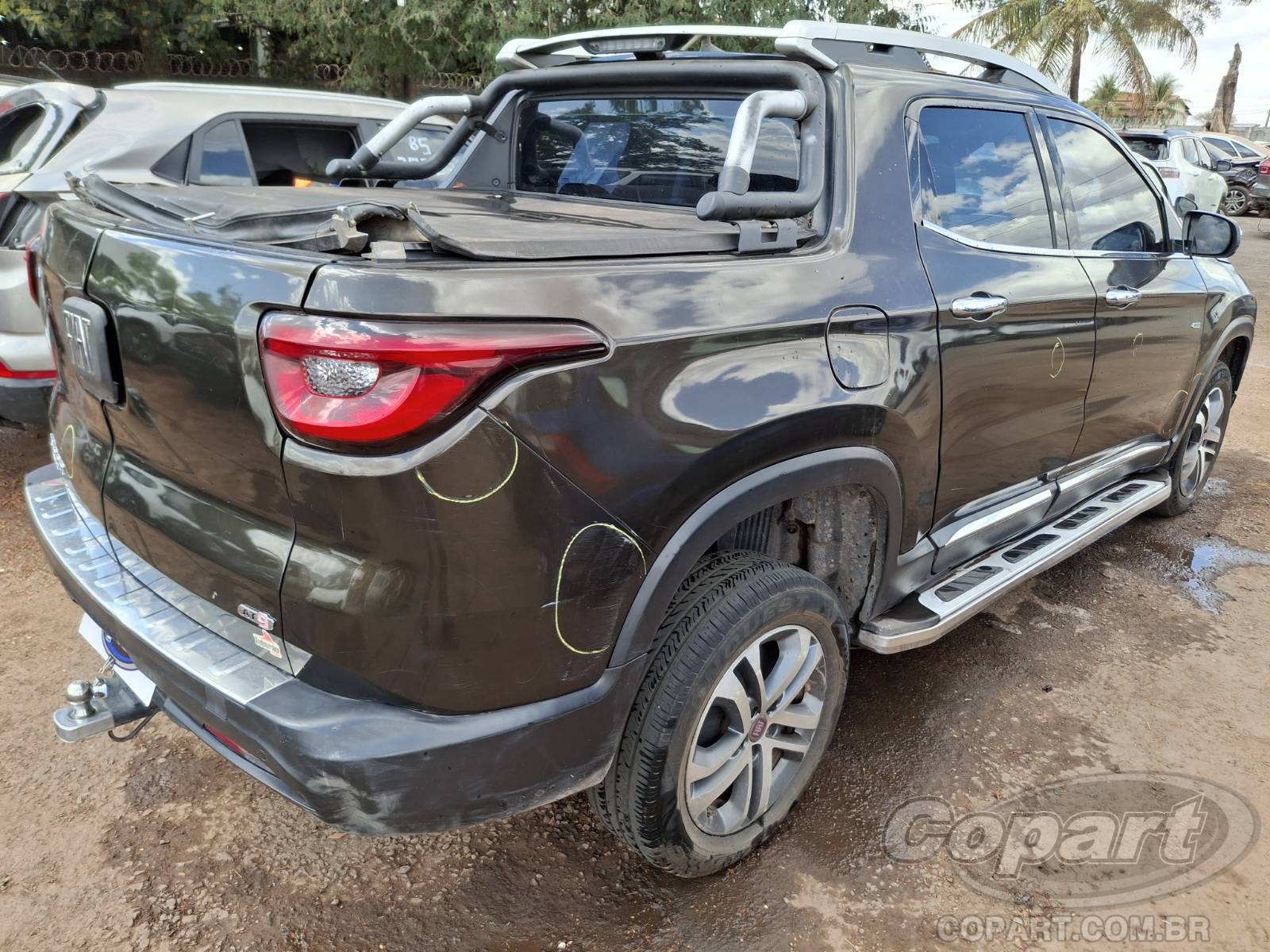 Foto 4: 2017 FIAT TORO Toro Volcano AT9 2.0 MultiJet Turbo