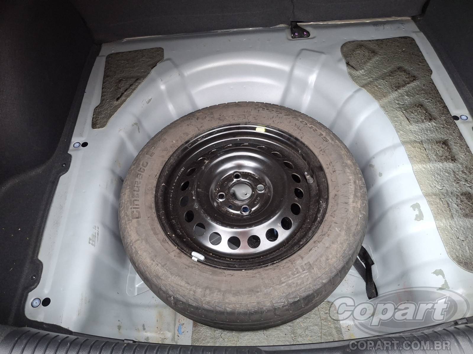 Foto 10 de 10: 2015 HYUNDAI HB20S
