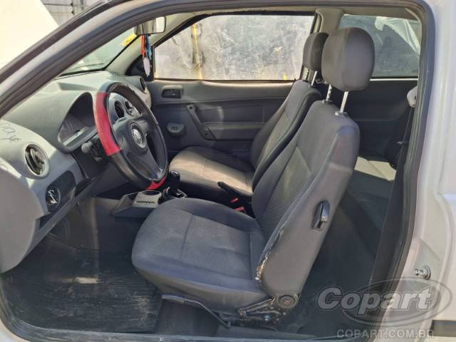 2009 VOLKSWAGEN GOL 
