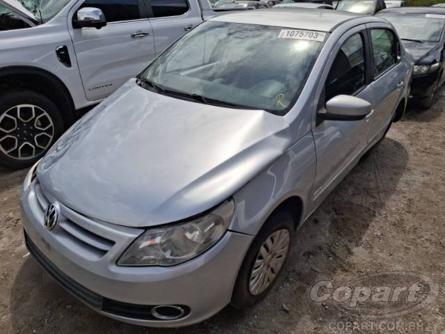 2013 VOLKSWAGEN VOYAGE 