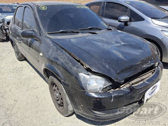 2011 CHEVROLET CLASSIC 