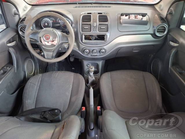 2015 FIAT GRAND SIENA 