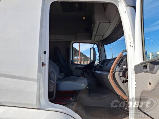 2020 VOLKSWAGEN CONSTELLATION 