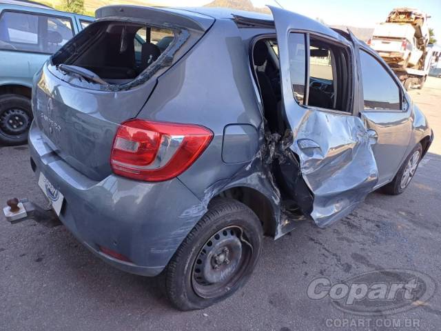 2017 RENAULT SANDERO 