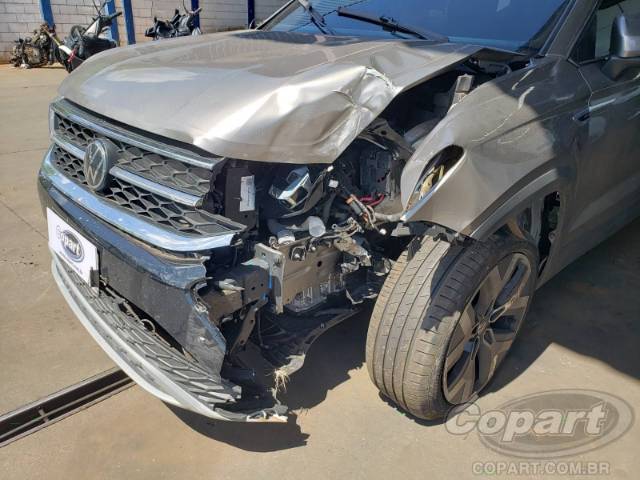 2024 VOLKSWAGEN TAOS 