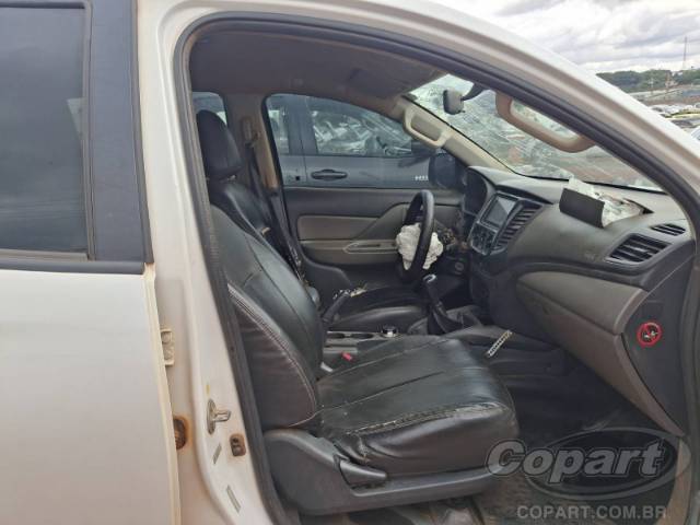 2022 MITSUBISHI L200 TRITON 