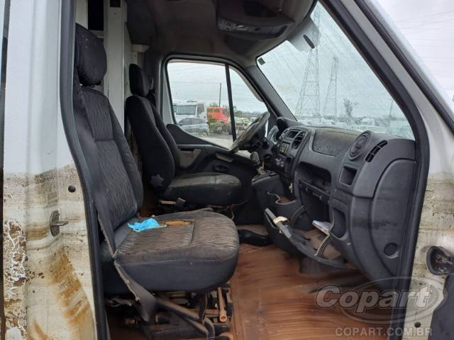 2019 RENAULT MASTER FURGAO 