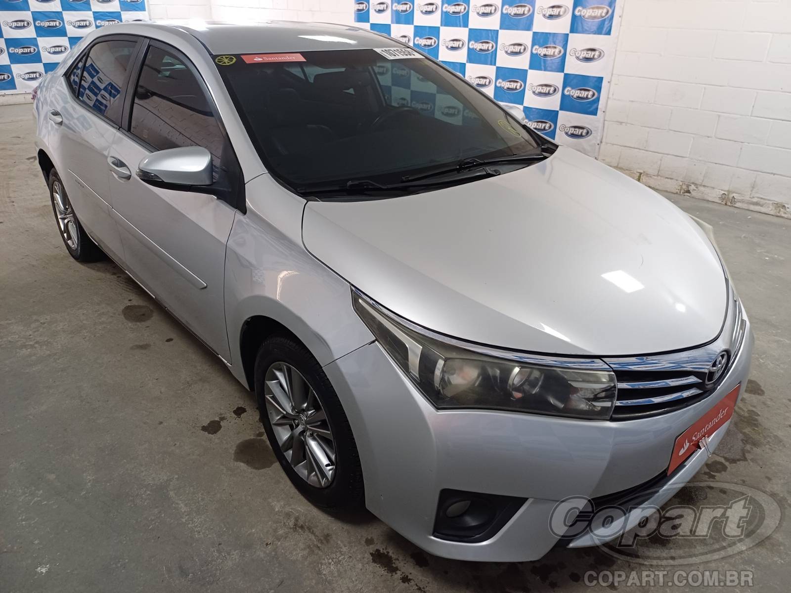 Toyota Corolla 2017 em leilão