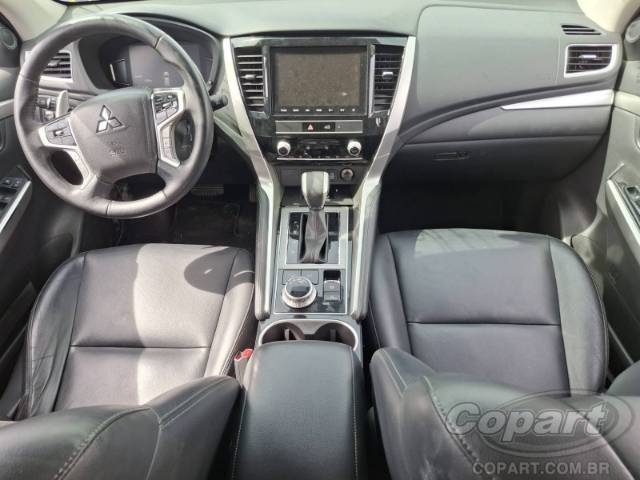 2024 MITSUBISHI PAJERO SPORT 