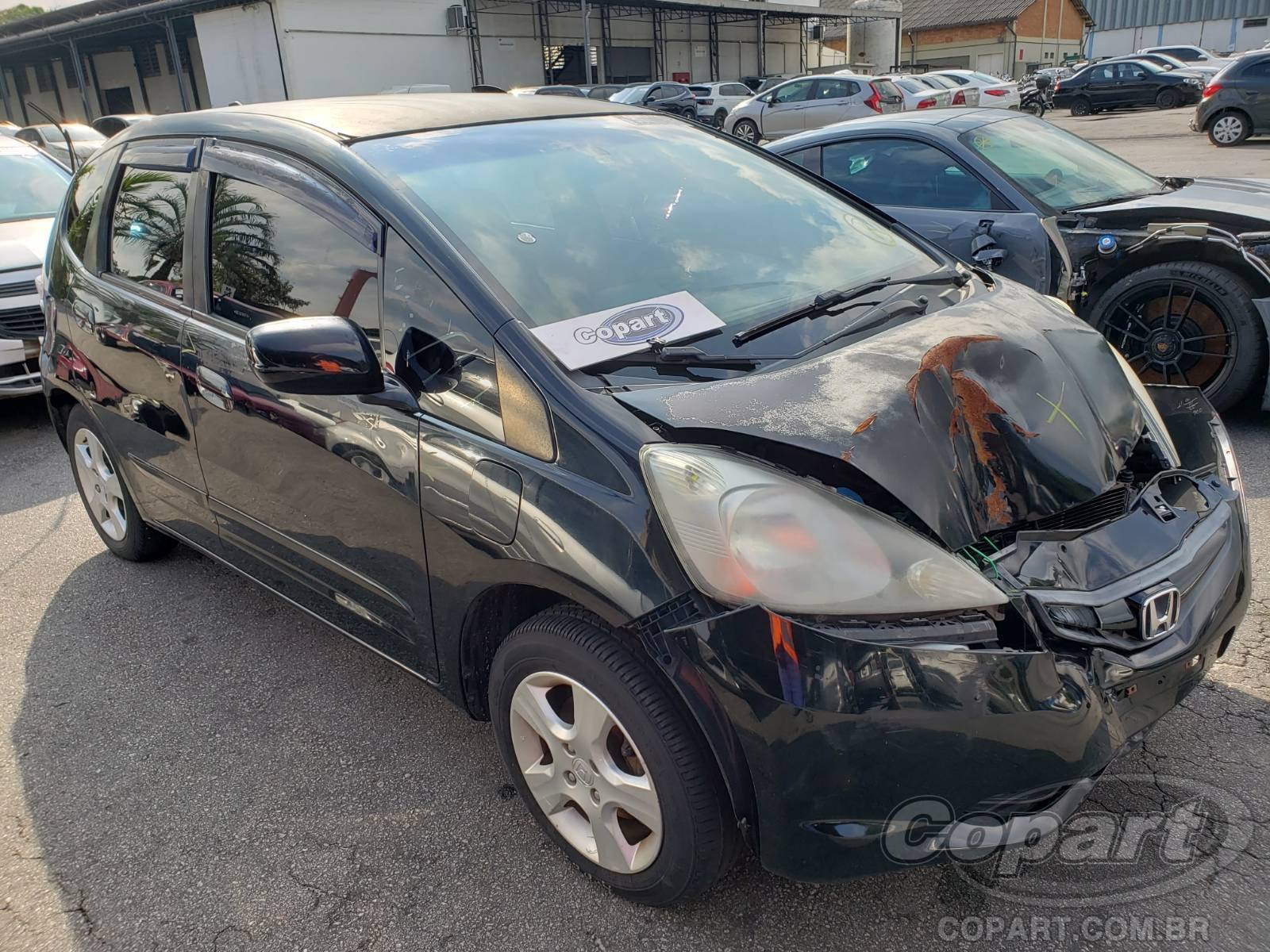 Honda Fit LX 1.4 16V 2011 Médio Dano Frontal