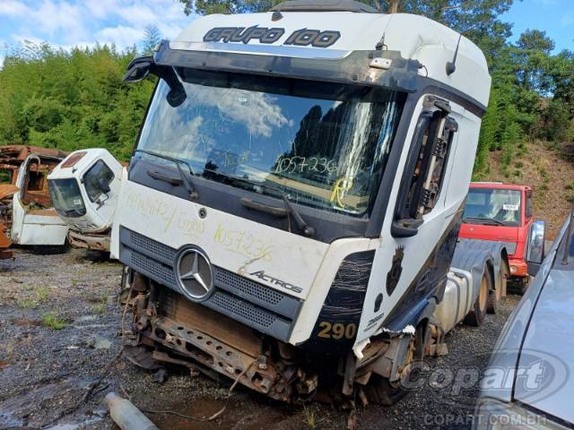 2021 MERCEDES BENZ ACTROS 