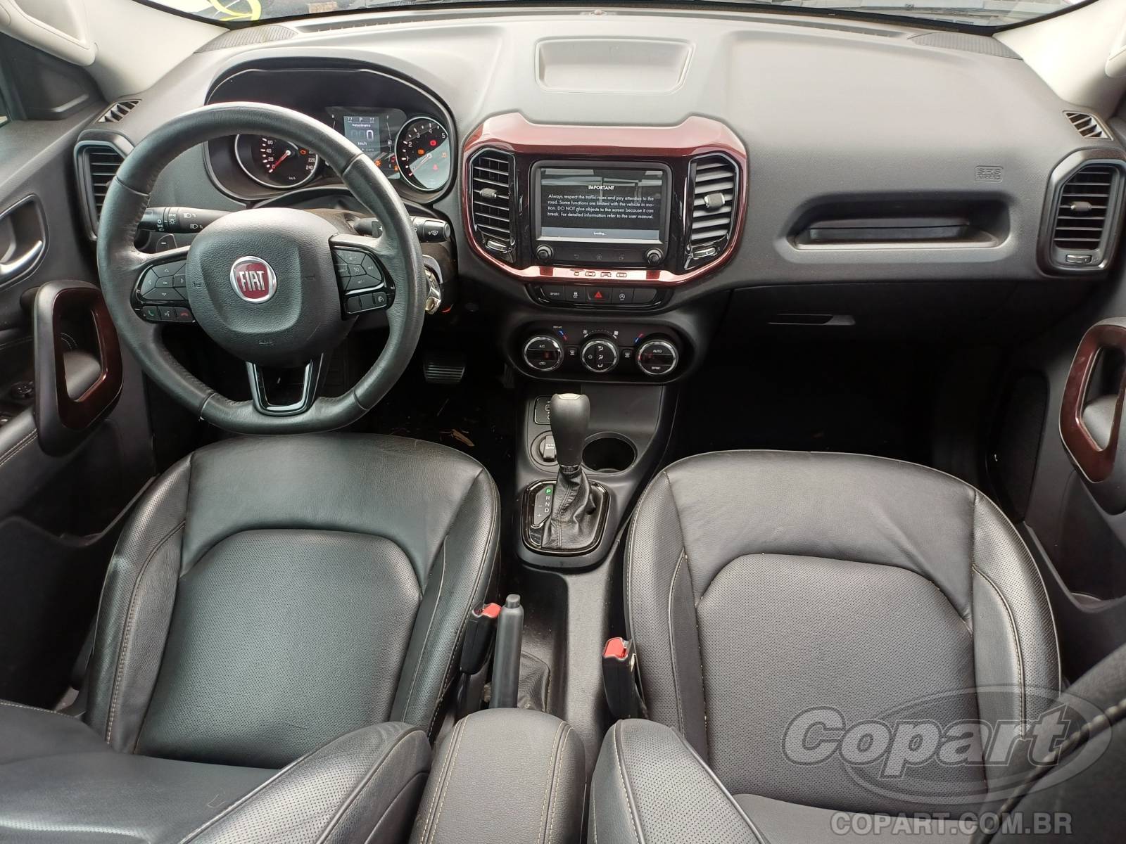 Foto 9 de 10: 2020 FIAT TORO