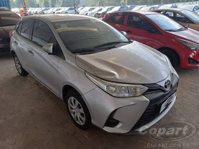 2023 TOYOTA YARIS 
