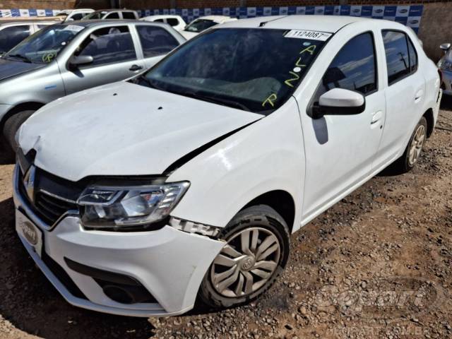 2022 RENAULT LOGAN 