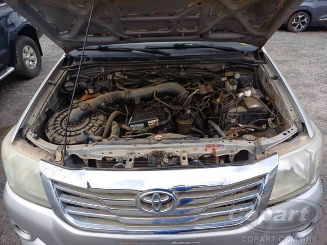 2013 TOYOTA HILUX CD 