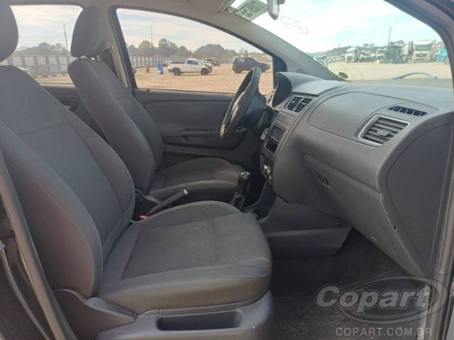 2010 VOLKSWAGEN FOX 