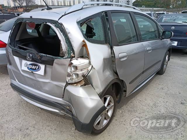2013 HONDA FIT 