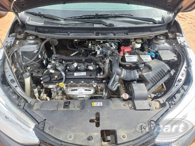 2024 TOYOTA YARIS SEDA 