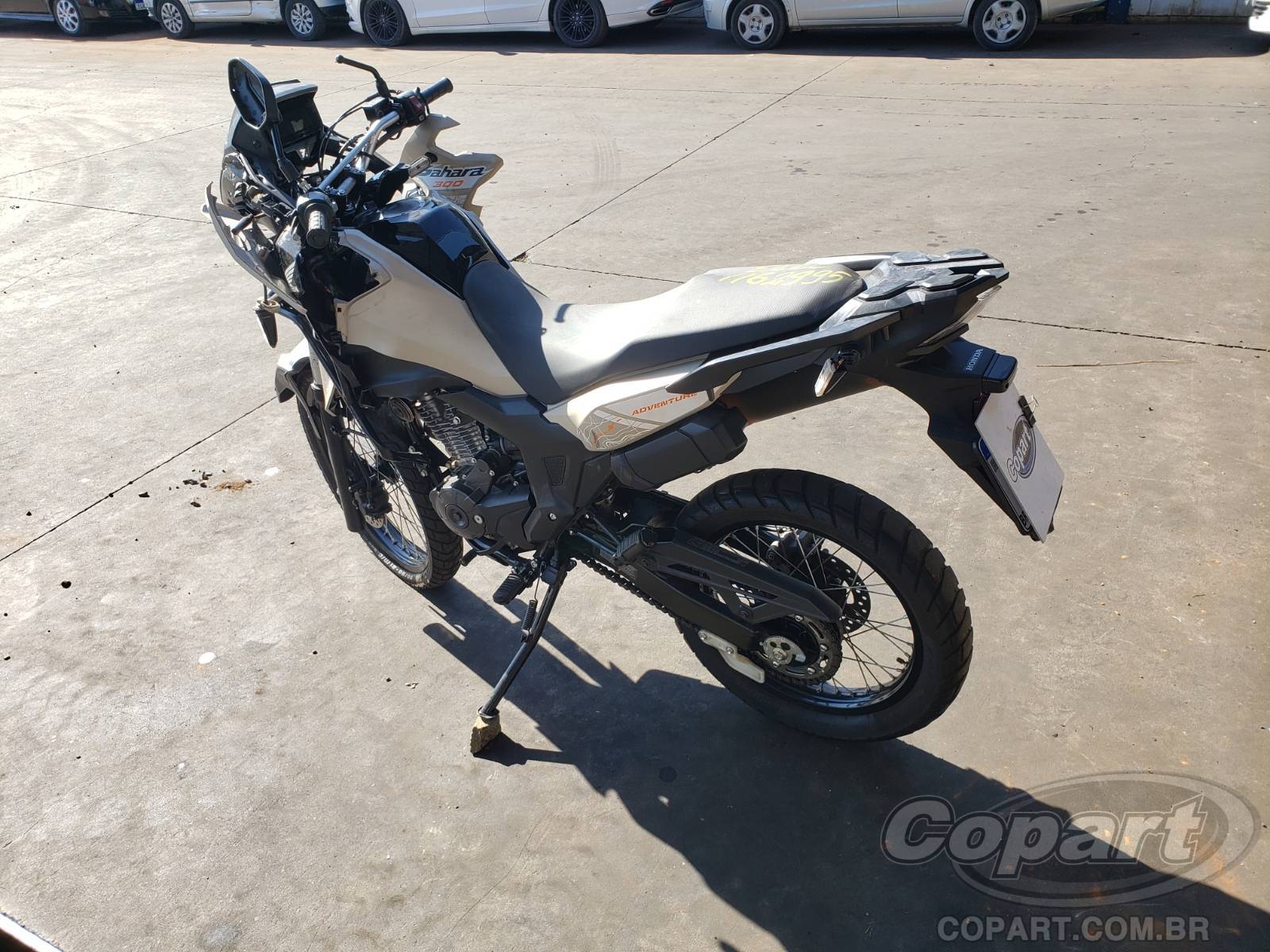 2026 HONDA XRE SAHARA 300 — foto 3 de 13