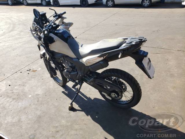 2026 HONDA XRE SAHARA 300 
