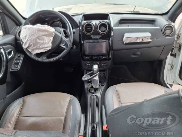 2018 RENAULT DUSTER 