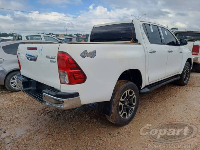 2021 TOYOTA HILUX CD 