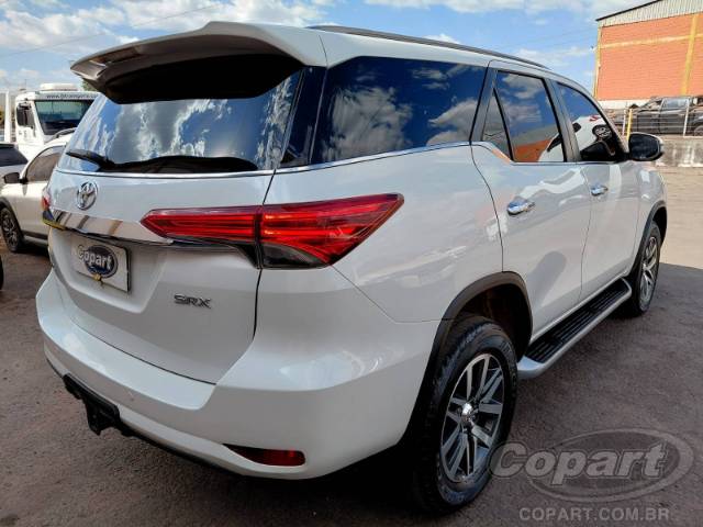 2016 TOYOTA HILUX SW4 