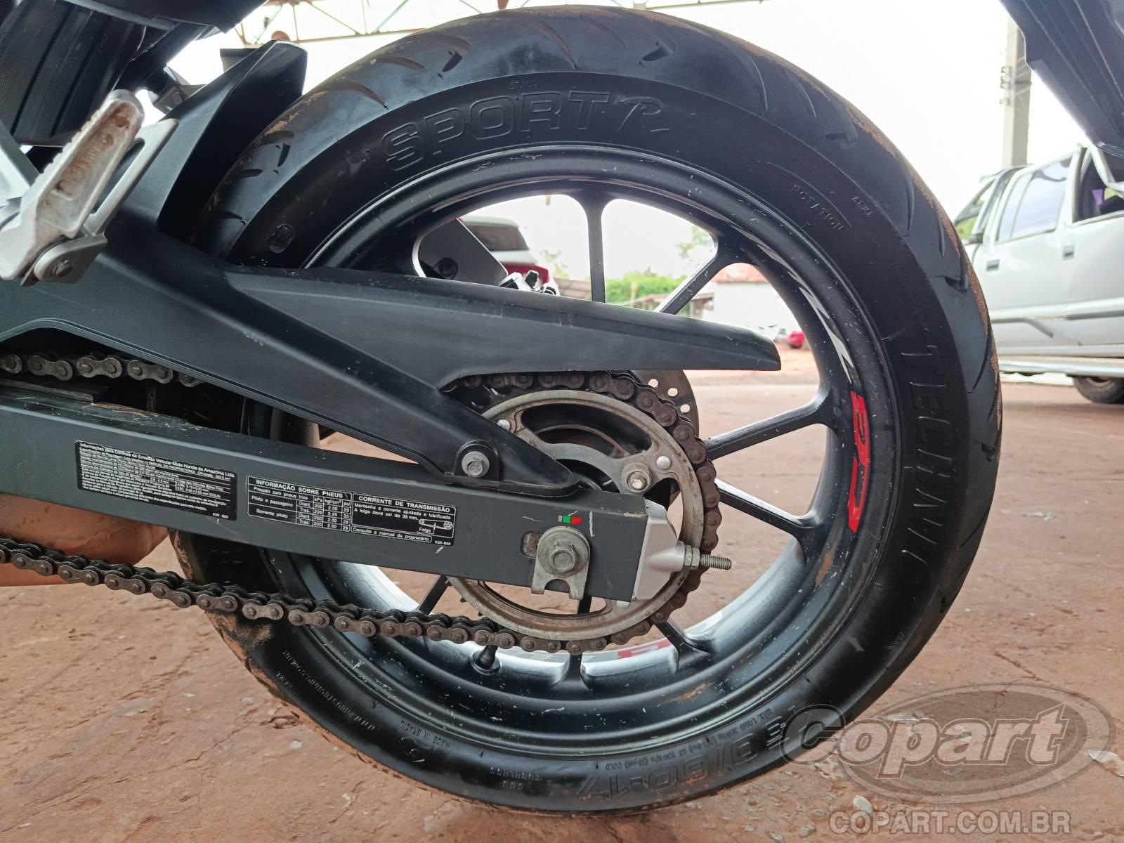 2023 HONDA CB 300F — foto 8 de 10