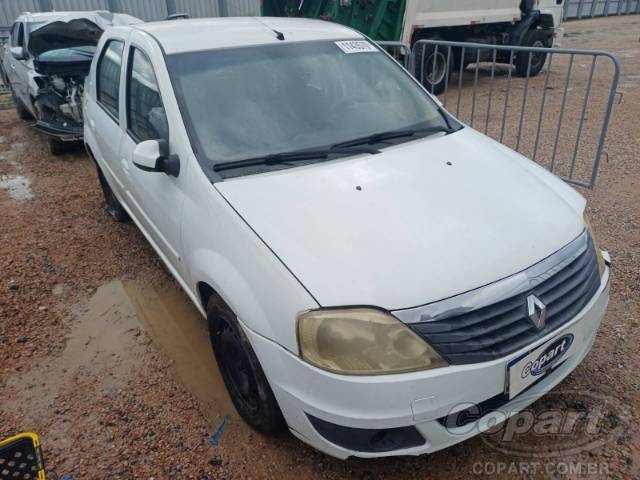 2013 RENAULT LOGAN 