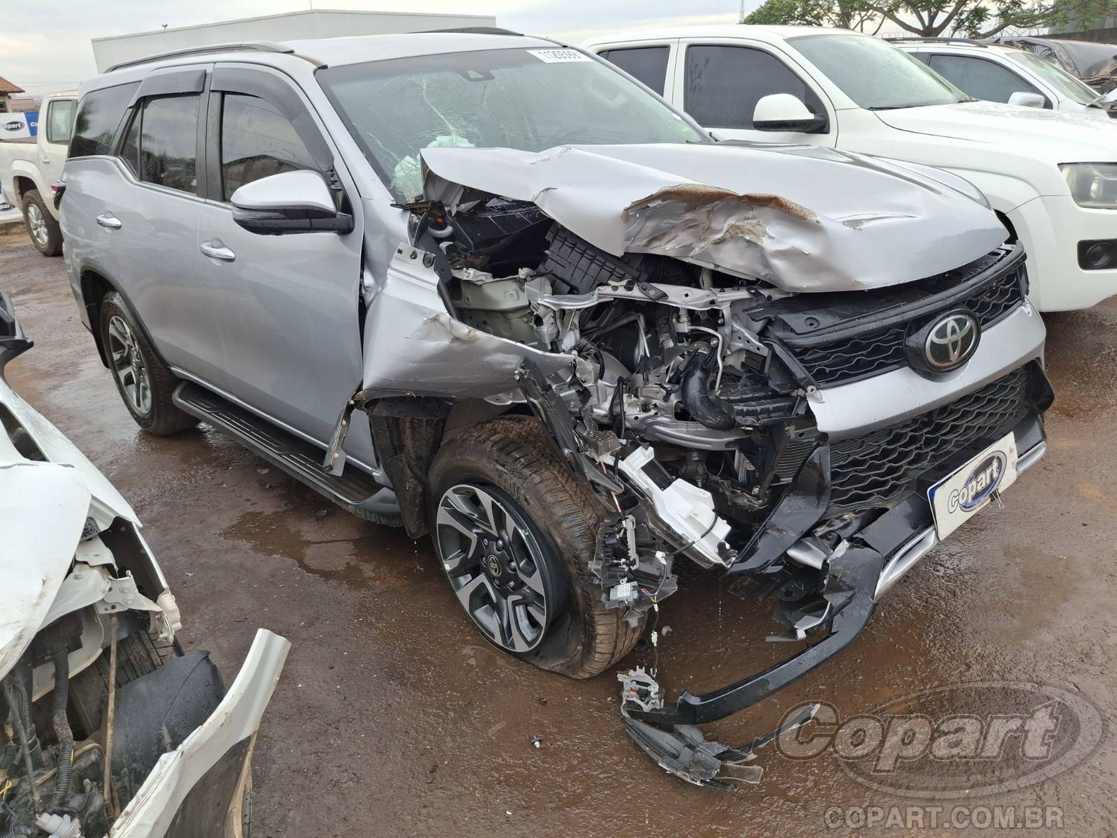 Veículo Toyota SW4 Toyota SW4 SRX Platinum 2.8 D-4D Turbo 2025 2025 em leilão