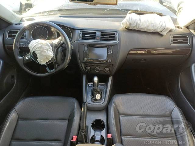 2016 VOLKSWAGEN JETTA 