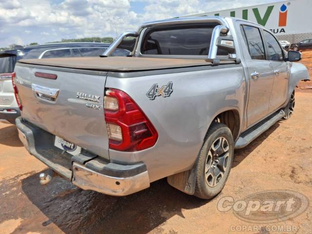 2024 TOYOTA HILUX CD 