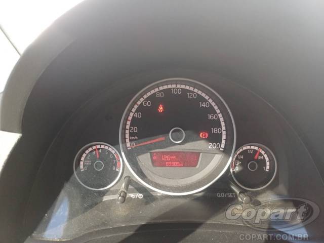 2015 VOLKSWAGEN UP 
