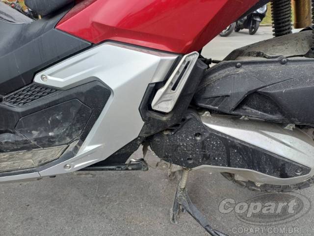 2025 HONDA ADV 