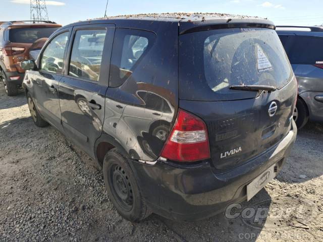 2010 NISSAN LIVINA 