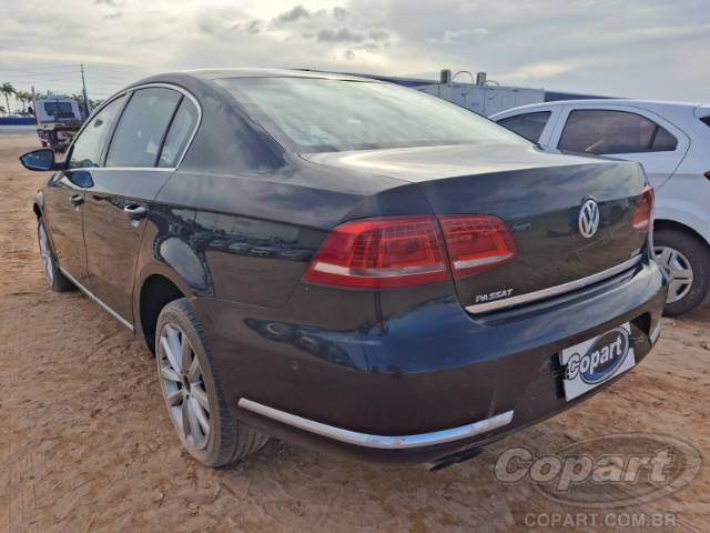 2012 VOLKSWAGEN PASSAT 