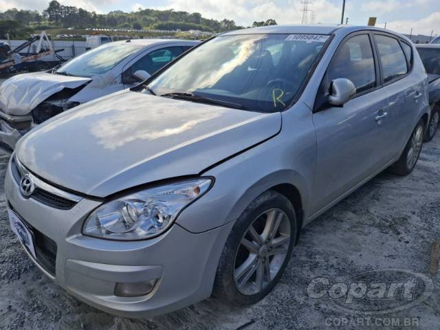 2010 HYUNDAI I30 