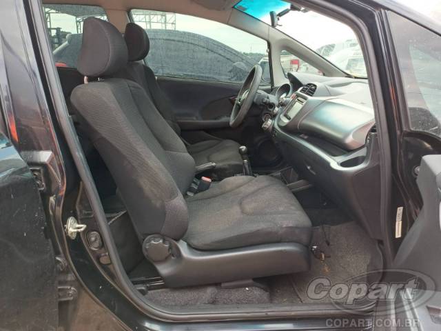 2011 HONDA FIT 