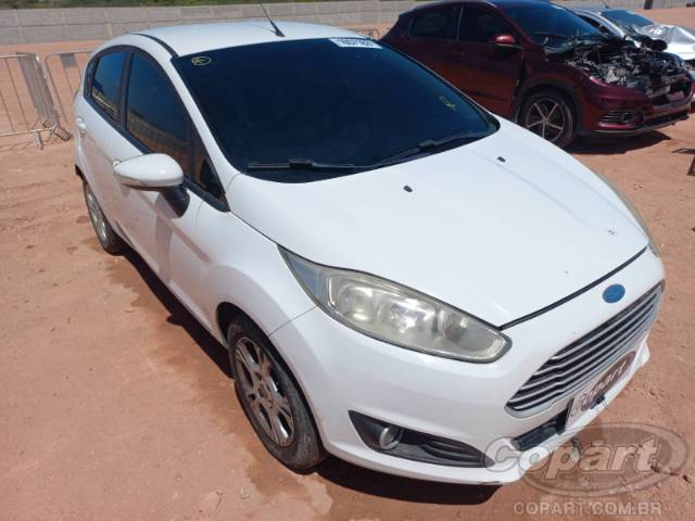 2015 FORD FIESTA 