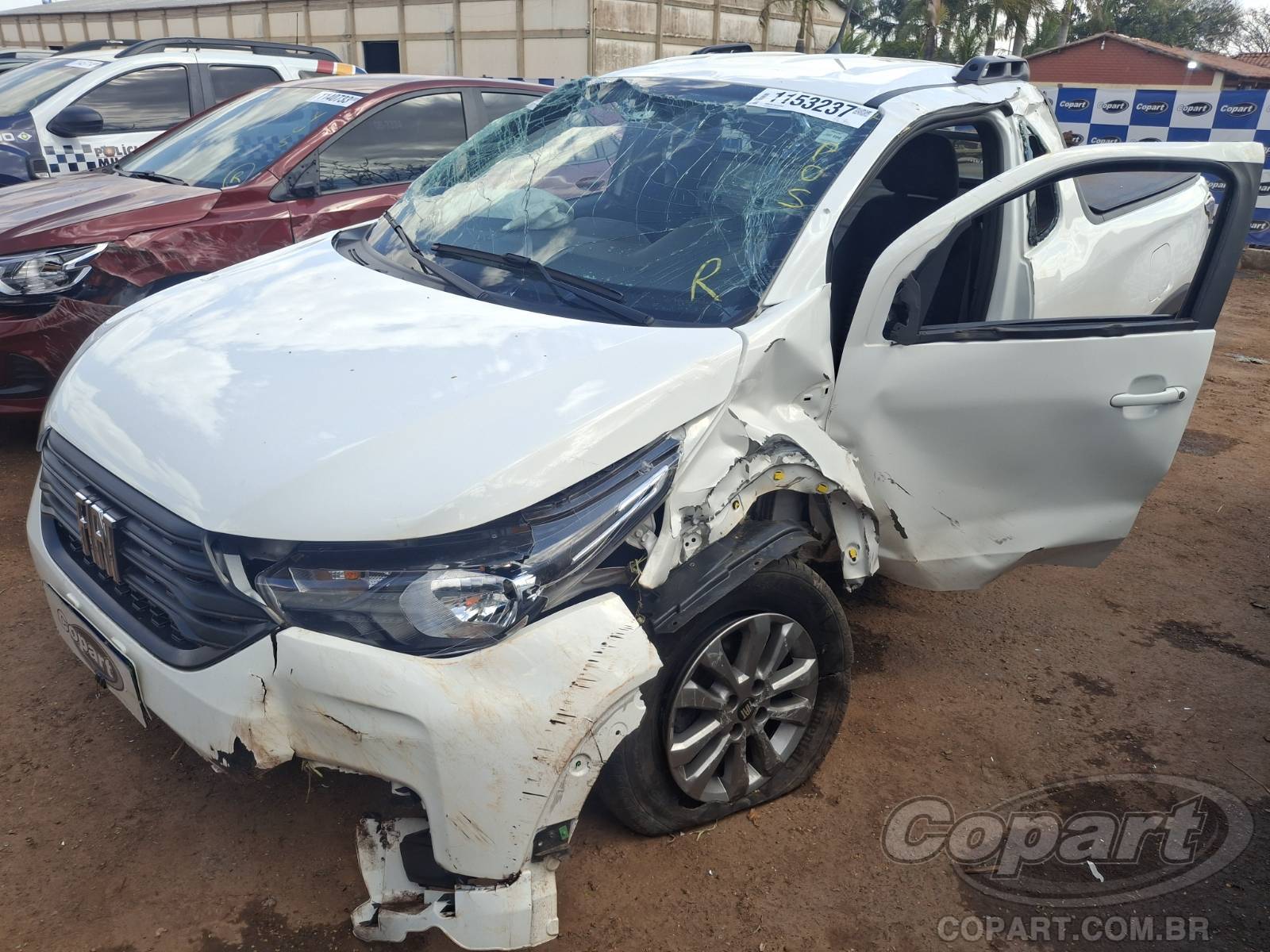 Foto 2: 2026 FIAT STRADA