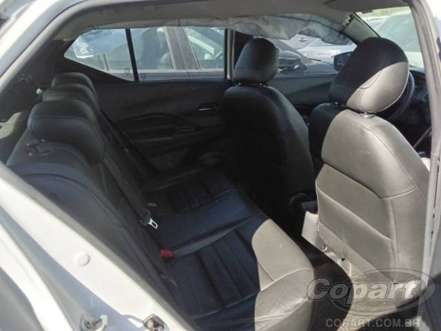 2019 NISSAN KICKS 