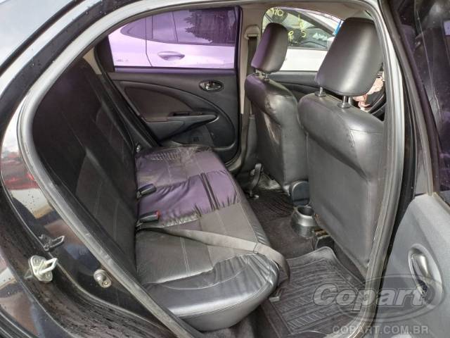 2015 TOYOTA ETIOS SEDA 